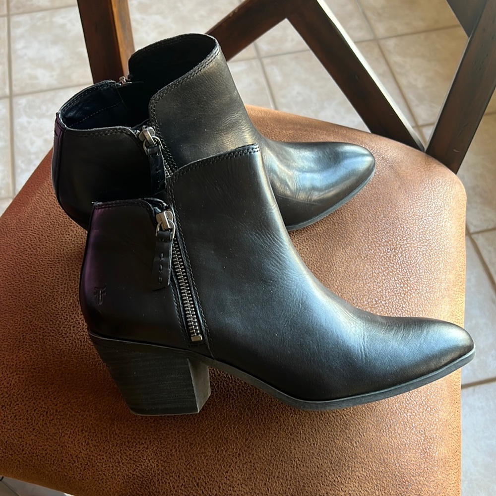 Frye’s ankle booties